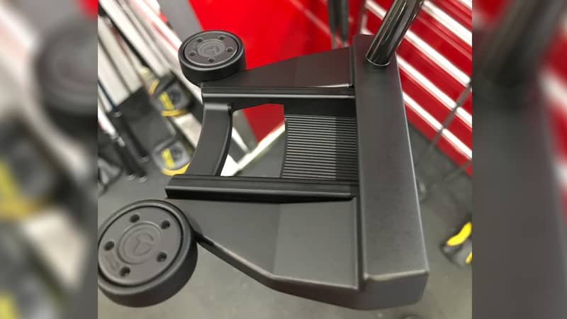 Futura T6M completely in Tour Black in the Titleist Tour Support Vehicle.