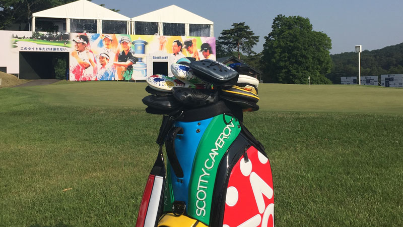 Our new staff bag is on Tour worldwide.
