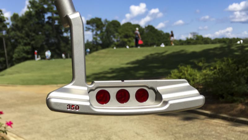 Clean 350-gram Newport 2 Timeless SSS Tour putter.