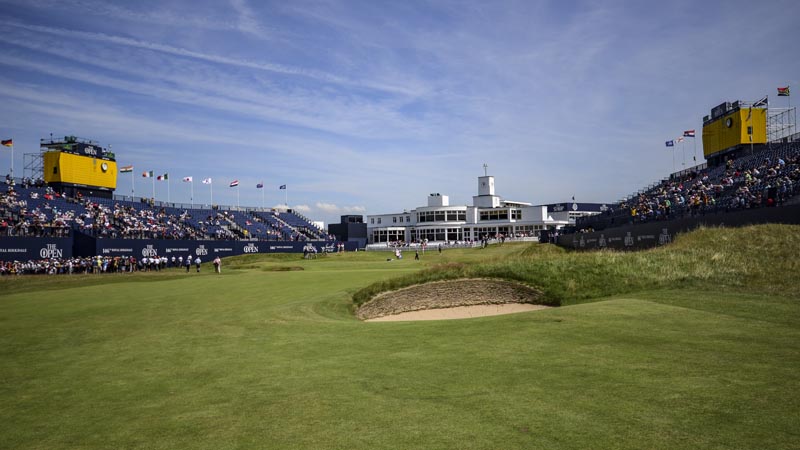 Beautiful fairways and deep bunkers.