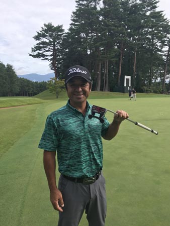 Toshi Izawa with his Futura T6M.