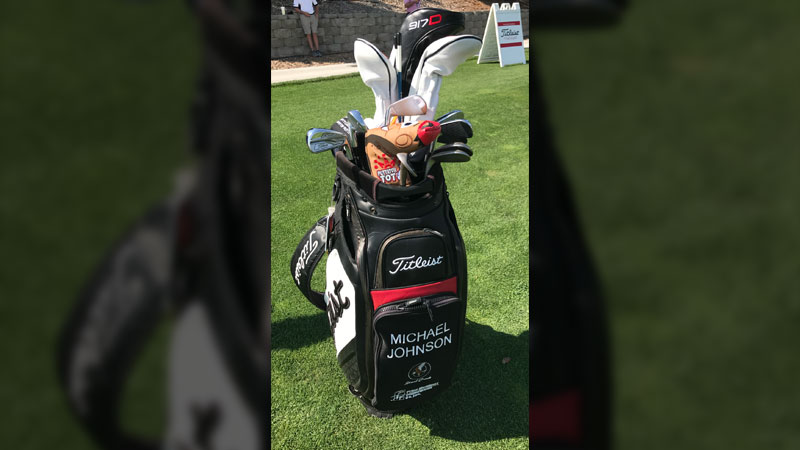 Staffer Michael Johnson has his Circle T Puttator Tot headcover ready to go.