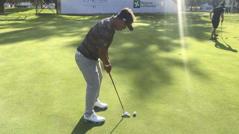 Thongchai Jaidee on the practice green.