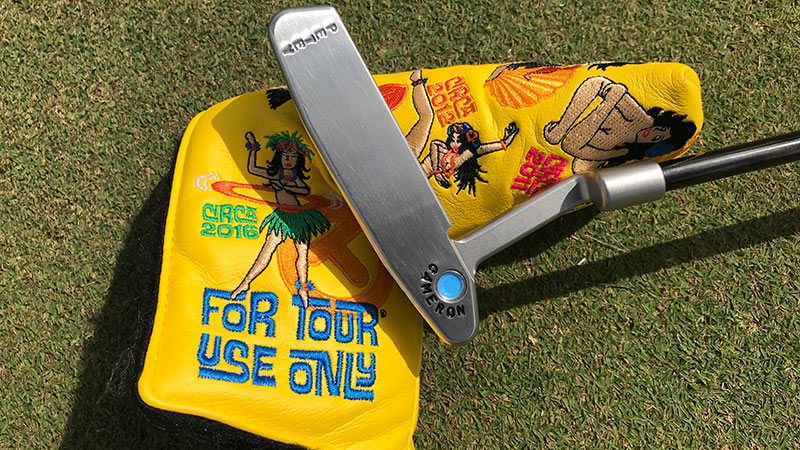 Peter Uihlein's Hula Girl headcover with his Newport 2 GSS gamer.