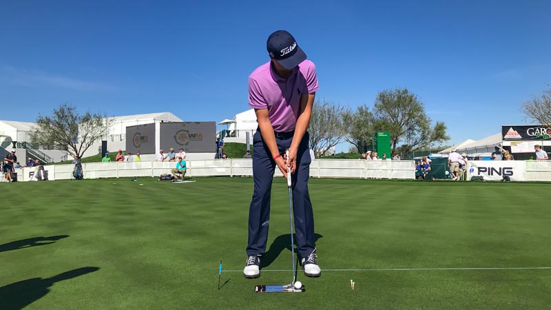 Justin Thomas practicing with his Futura X5.5 Prototype gamer.
