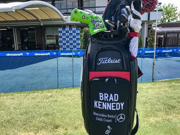 Custom Shop headcover in Japan.