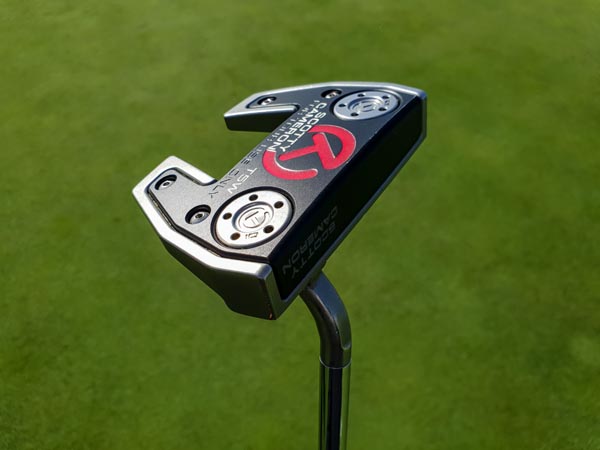 Futura T5W on the Korean Golf Tour.