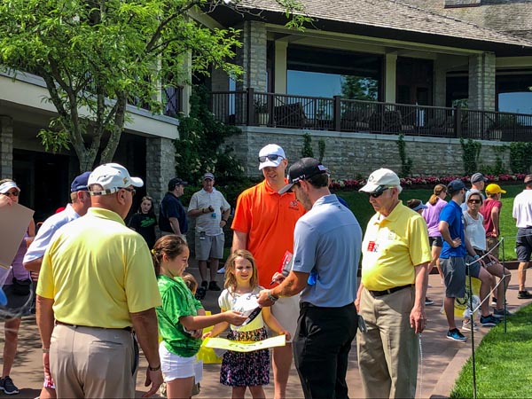 Making a little time for the fans.