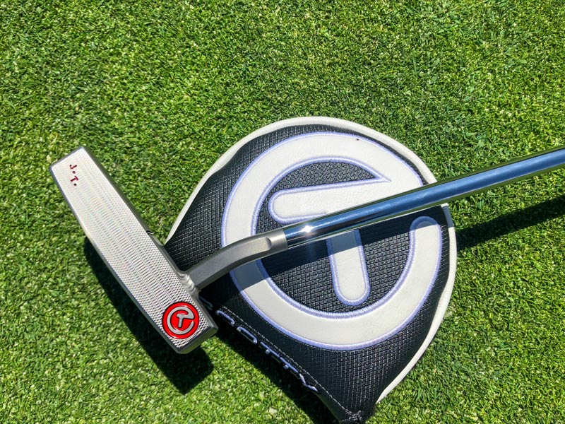 How do you like that Industrial Circle T mid-round headcover?