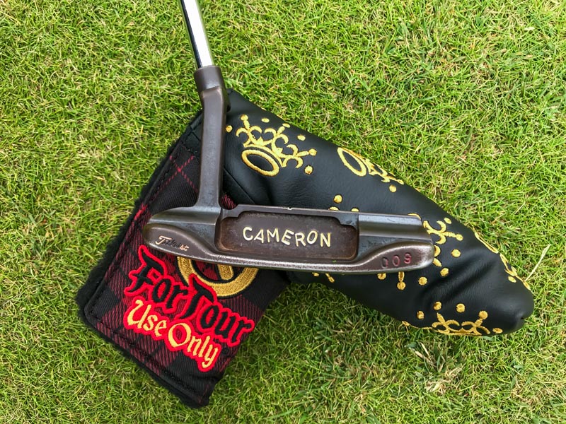 Jordan Spieth's 009 with a new Crown Tartan Circle T headcover.