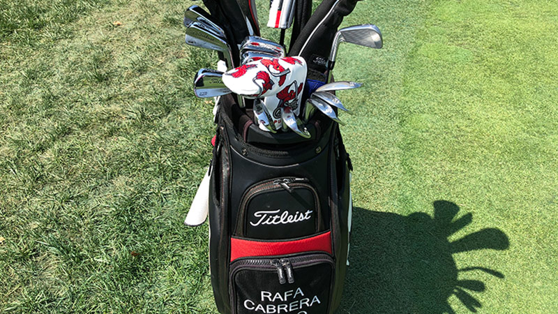 Rafa's rocking a Gateway Major Circle T headcover.
