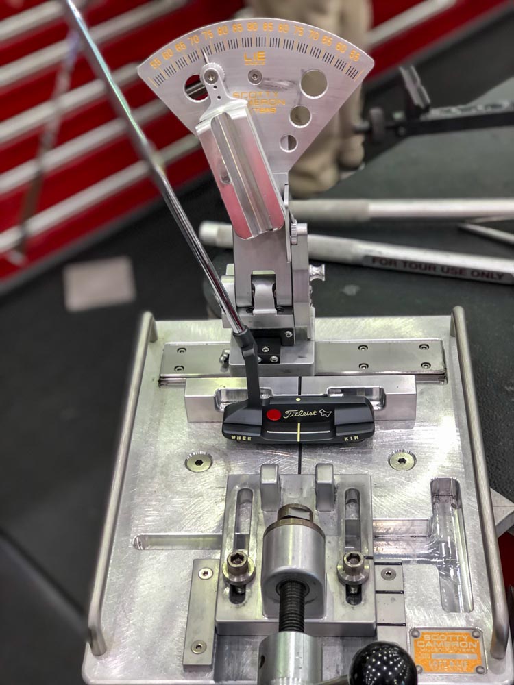Loft and lie adjustment in the TTSV.