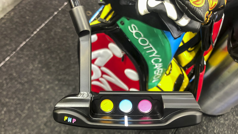 Tour Rat in Tour Black with a welded mid-slant neck.