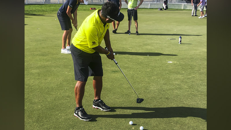 Thongchai Jaidee giving our prototype mallet "8" a roll.