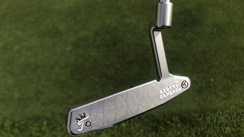 Crowned Titleist "T".
