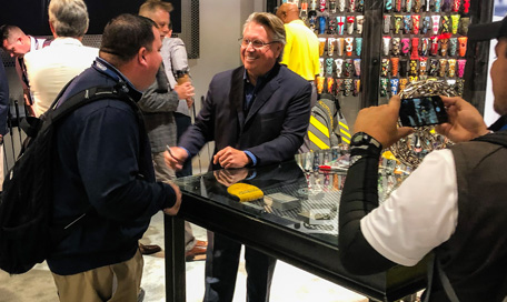 2019_pgashow_article_thmb1.jpg