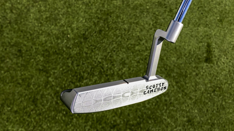 Topline sight line on this 009M (Masterful) SSS Tour putter.