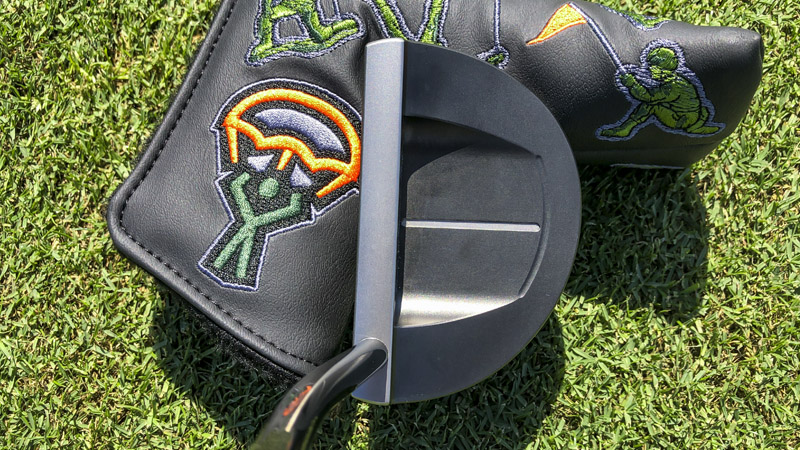 New Custom Shop Toy Soldiers headcover with a GOLO 5 Tour prototype.