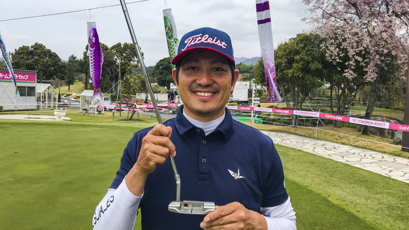 Akio Sadakata with his 009M (Masterful) SSS.