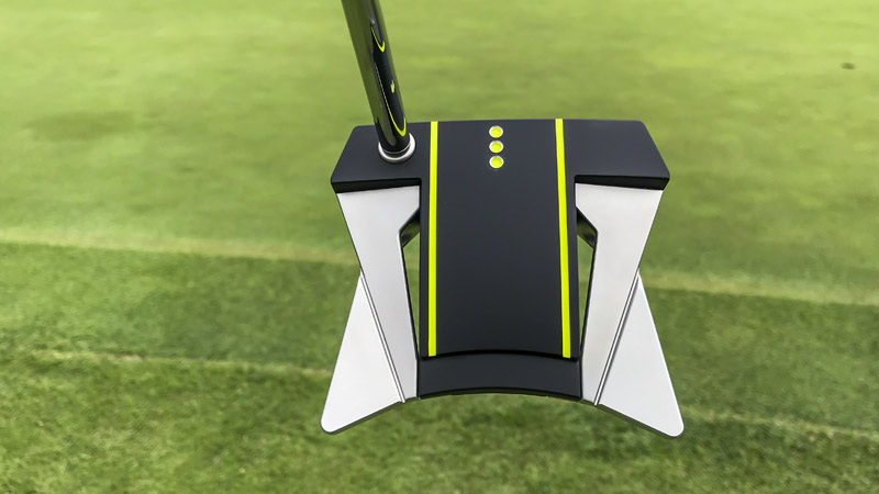 Combination alignment cues of the Phantom X T12.