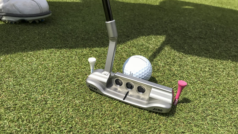 Richy Jung's 009M (Masterful) SSS with welded mid-slant neck.