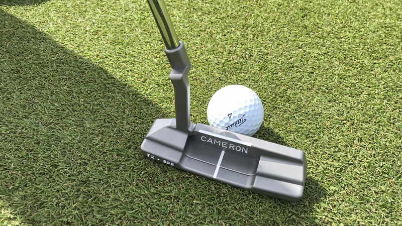 Custom Tour sight line on this Timeless 2 SSS.