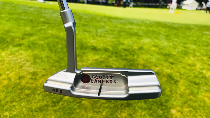 Large cherry bomb on the back of this Newport 2 Timeless GSS.