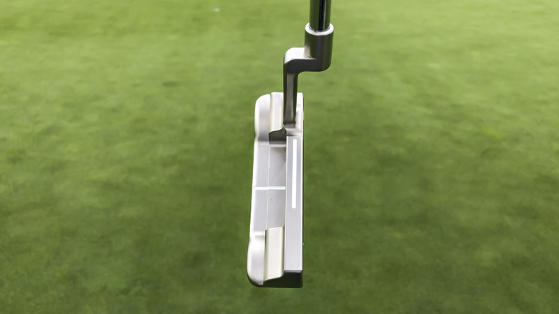 Custom vertically milled sight line.