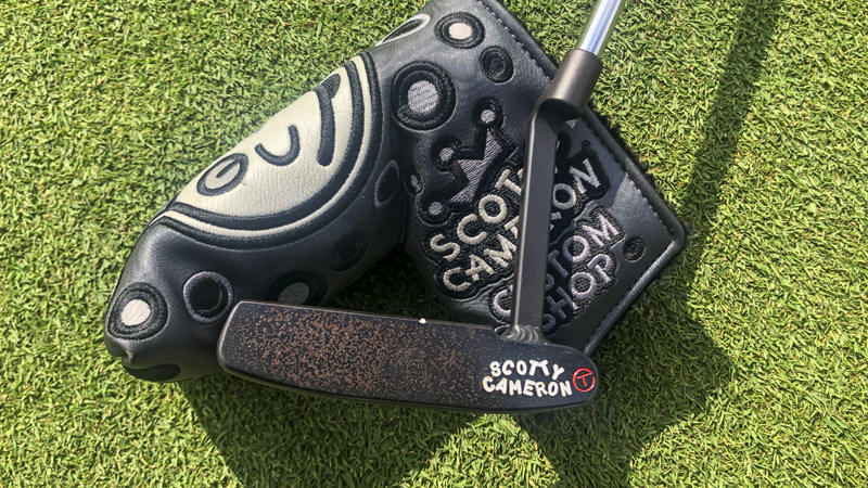 009 carbon Tour putter with a welded long neck.