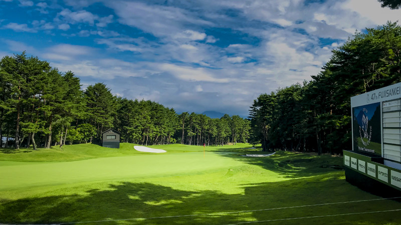 Beautiful fairways at the Fujizakura Country Club.