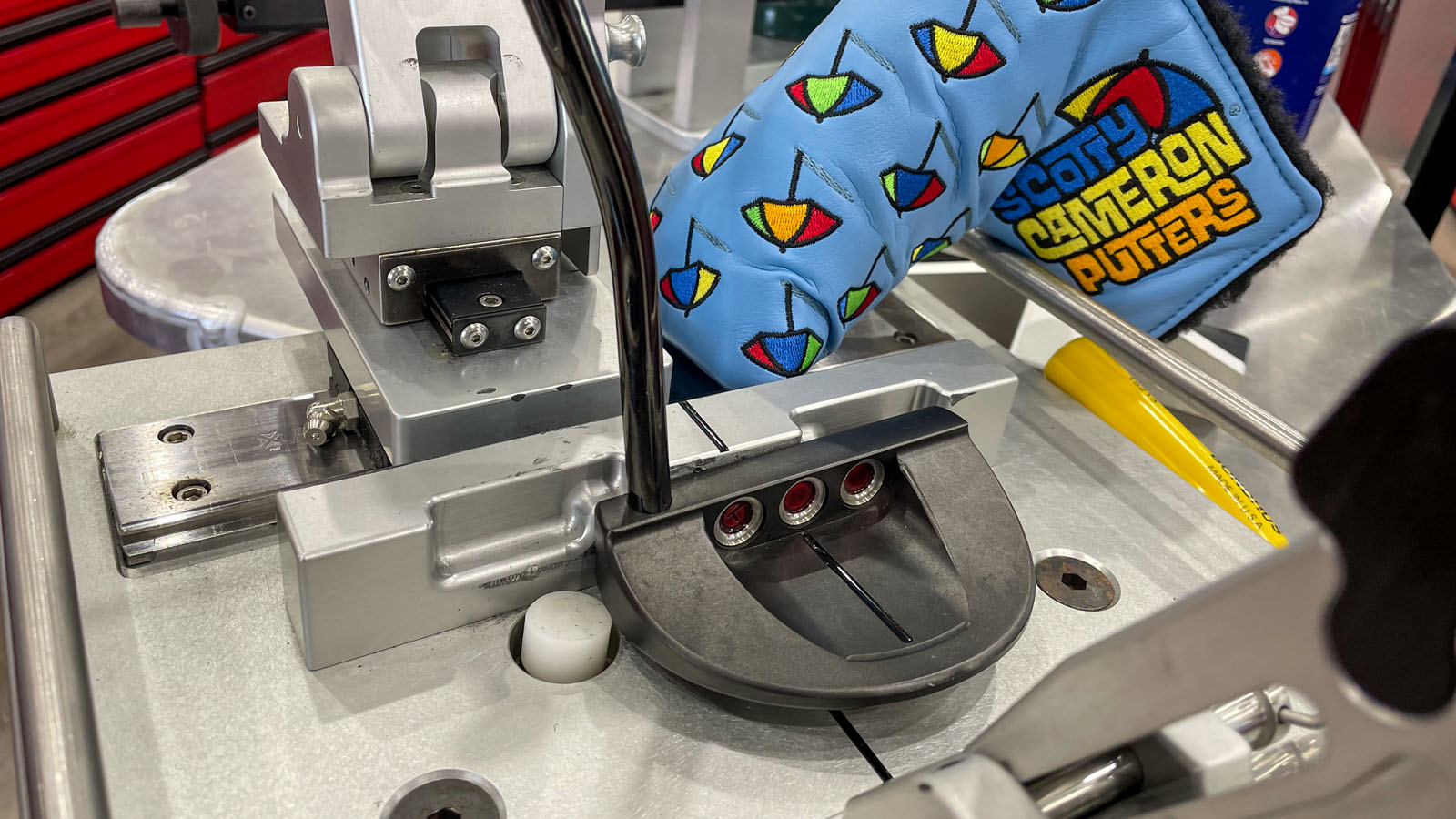 JT Poston's Tour Only Golo 5 with the Kiawah Island Classic headcover