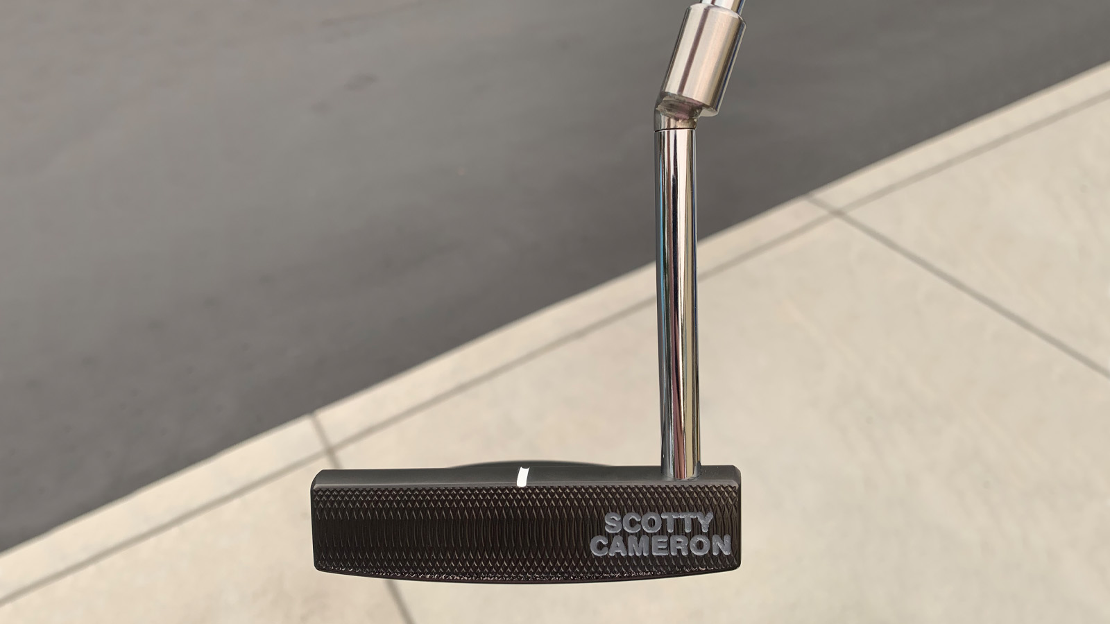 Cameron Young's GOLO N7 with long knuckle neck