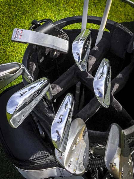 Nice Newport 2 GSS in a bag full of Titleist clubs.