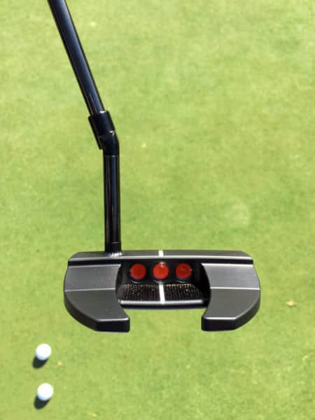 Futura X5R Tour Prototype with a Nuckle Head neck setup.