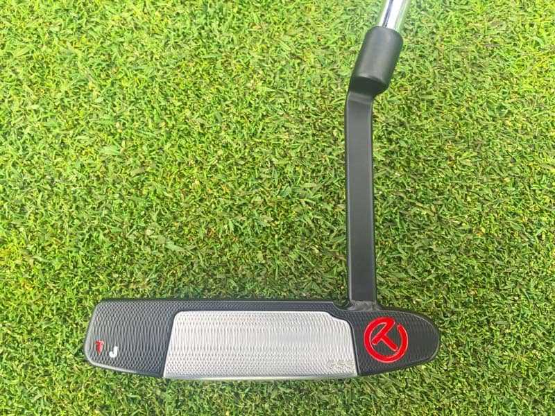 Check out the welded long neck on this 2016 Select Newport Tour putter.