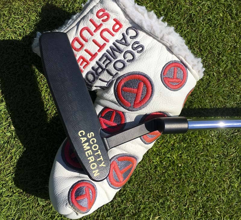 Well-gamed Dancing Circle T headcover in the Swedish sunshine.