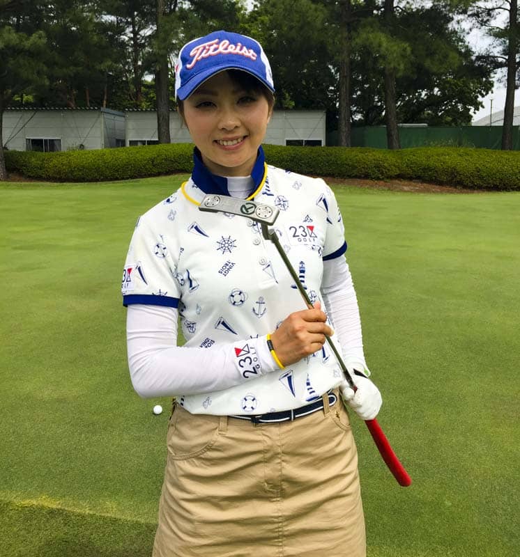 Titleist FPL player Erika Kikuchi with her new 2016 Select Concept 2 Tour putter.