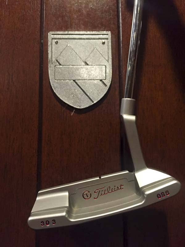 Lefty love with this Newport 2 GSS Tour putter.