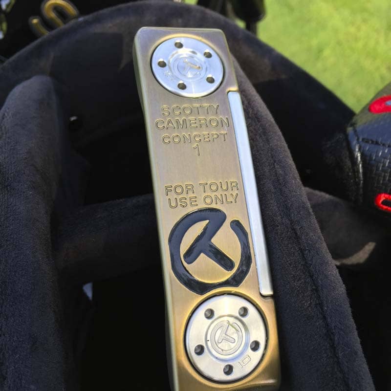 Select Concept 1 in Scotty's Chromatic Bronze finish.
