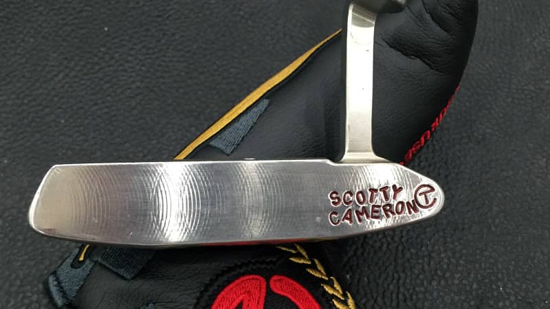 Jimmy also carried Scotty's commemorative Goddess in Flight Circle T headcover. 