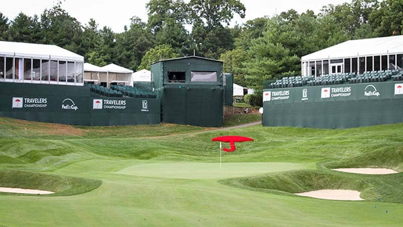TPC River Highlands No.18, Par 4, 444 Yards