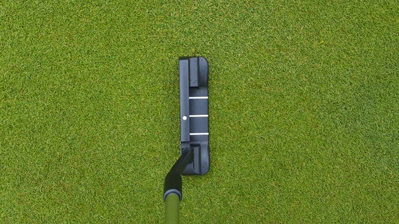 A custom setup as seen at address.