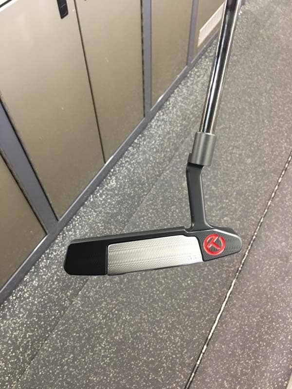 Modified Select Newport 2 in Tour Black with custom sight line.