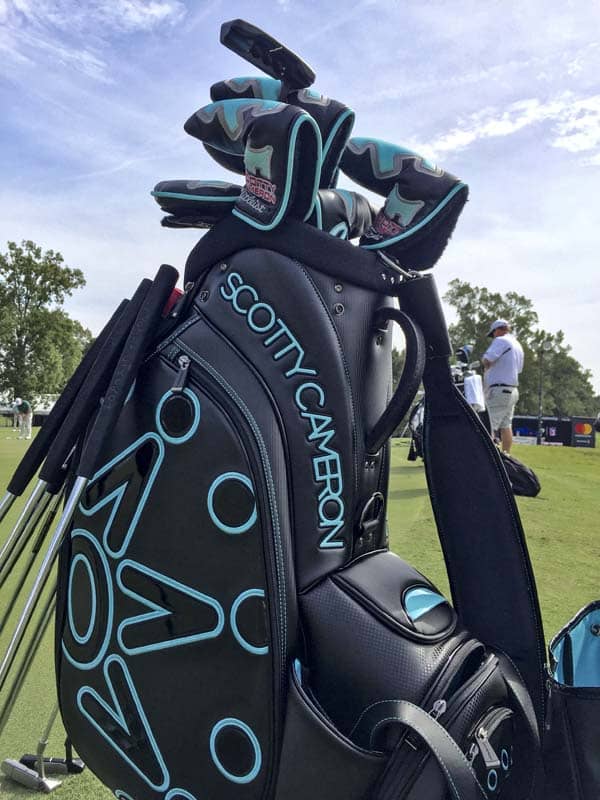 Now THAT is some staff bag!