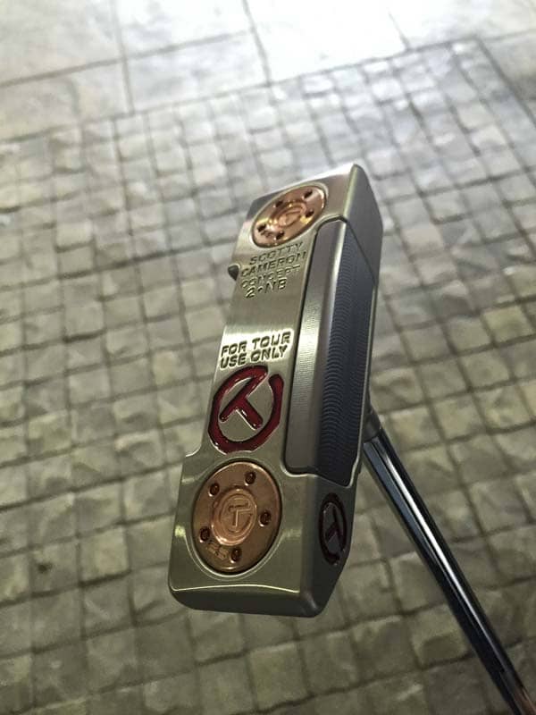 2016 Select Concept 2 Notchback Tour putter