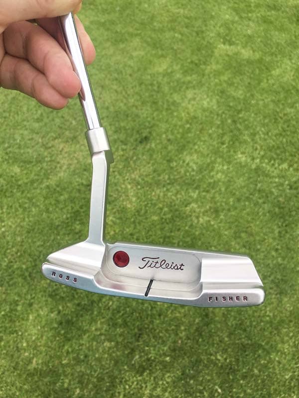 The classic lines of a Newport 2 GSS Tour putter.