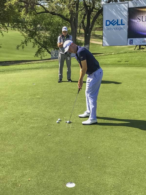 Justin Thomas going through a putting drill with his Futura X5 Tour putter.